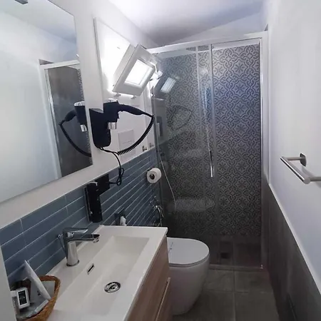 Bed & Breakfast Panhouse & 4*