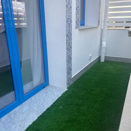 Panhouse Nocleg ze śniadaniem 4*